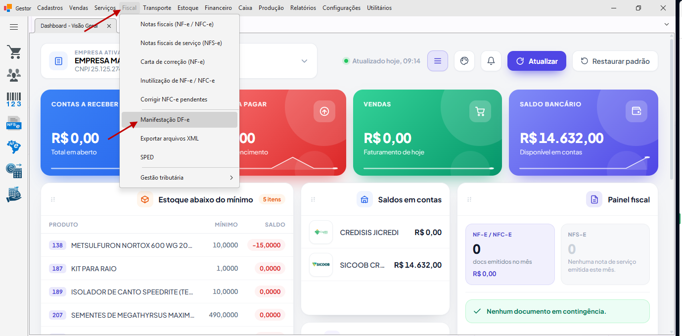 Menu Estoque com os itens Compras e Importações XML, e menu Fiscal com Manifestação DF-e